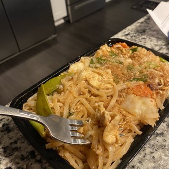 Tida Thai Cuisine - Pad Thai - Thai Near Me - Virginia Beach, Virginia Tida Thai Cuisine - Pad Thai - Thai Near Me - Virginia Beach, Virginia