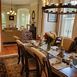 McMillan Inn - Dining room