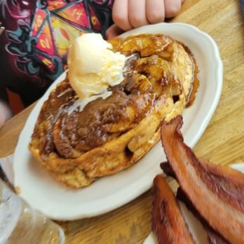 The Original Pancake House - Apple pancake - Breakfast & Brunch Near Me - Park Ridge, Illinois The Original Pancake House - Apple pancake - Breakfast & Brunch Near Me - Park Ridge, Illinois