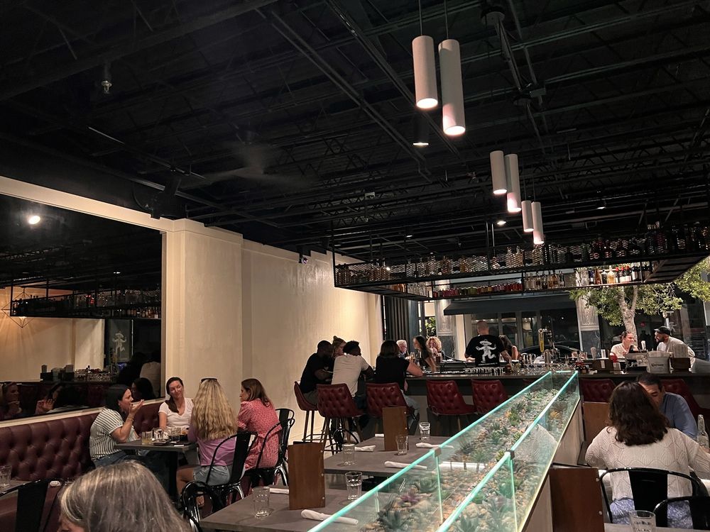 Rivales Taqueria & Craft Bar