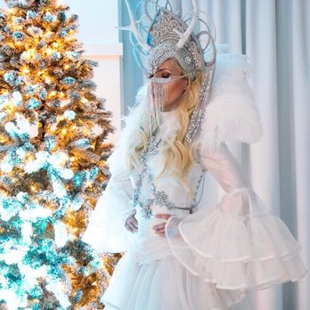 Artists Creating Entertainment - Ice Queen for a Winter Wonderland Holiday Party - Performing Arts Near Me