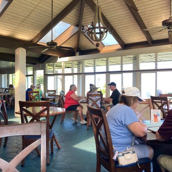Opakapaka Grill and Bar - Restaurant at lunch time! - American Near Me - Hanalei, Hawaii