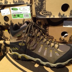 High Country Sportswear - Excellent deal on Oboz trail boots.