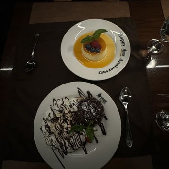 Show de Carnes - Flan and Petit Gâteau - Steakhouses Near Me - Sausalito, California