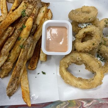 San Francisco Bay Restaurant - Fried calamari - Seafood Near Me - Paradise, Nevada