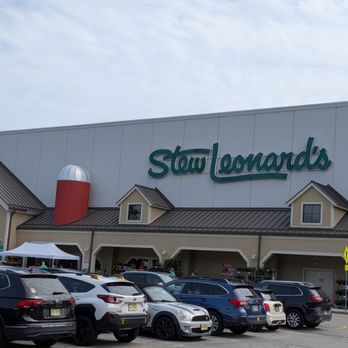 Stew Leonard’s - Paramus Park Mall - Outside - Grocery Near Me - Paramus, New Jersey Stew Leonard’s - Paramus Park Mall - Outside - Grocery Near Me - Paramus, New Jersey