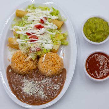 A Comer - Deliciosas flautas de pollo o de tez - Breakfast & Brunch Near Me - Phoenix, Arizona A Comer - Deliciosas flautas de pollo o de tez - Breakfast & Brunch Near Me - Phoenix, Arizona