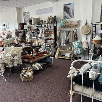 4th Street Mercantile - Antiques Near Me - Eureka, California