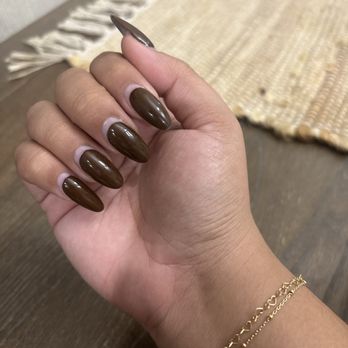 Gloss Nail Bar - Nail Salons Near Me - Houston, Texas