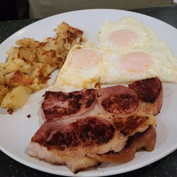Joe's Cafe - Ham Steak with eggs and potatoes - American Near Me - Sterling, Virginia Joe's Cafe - Ham Steak with eggs and potatoes - American Near Me - Sterling, Virginia