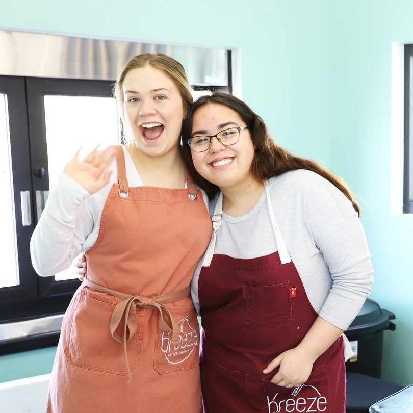 BREEZE BETTER LAUNDRY Updated September 2024 12 Photos 1317 12th