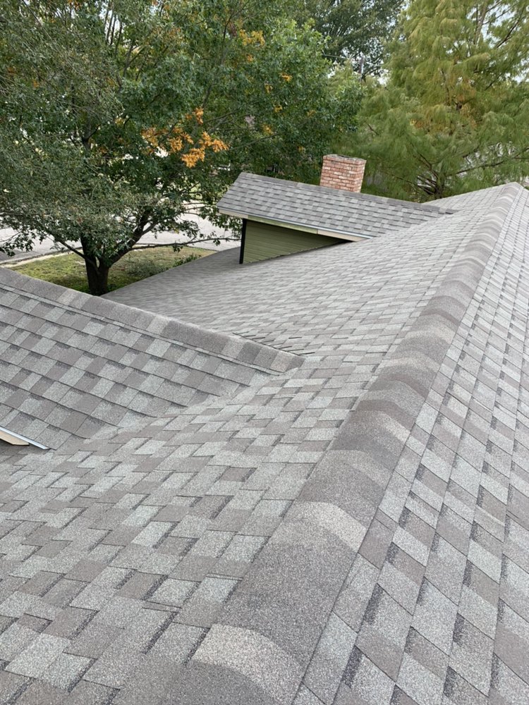 Slide of Nunez Roofing