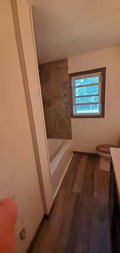 Slide of J&H Custom Builders