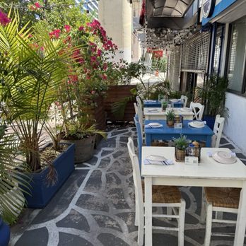 Meraki Greek Bistro - Greek Near Me - Miami, Florida Meraki Greek Bistro - Greek Near Me - Miami, Florida