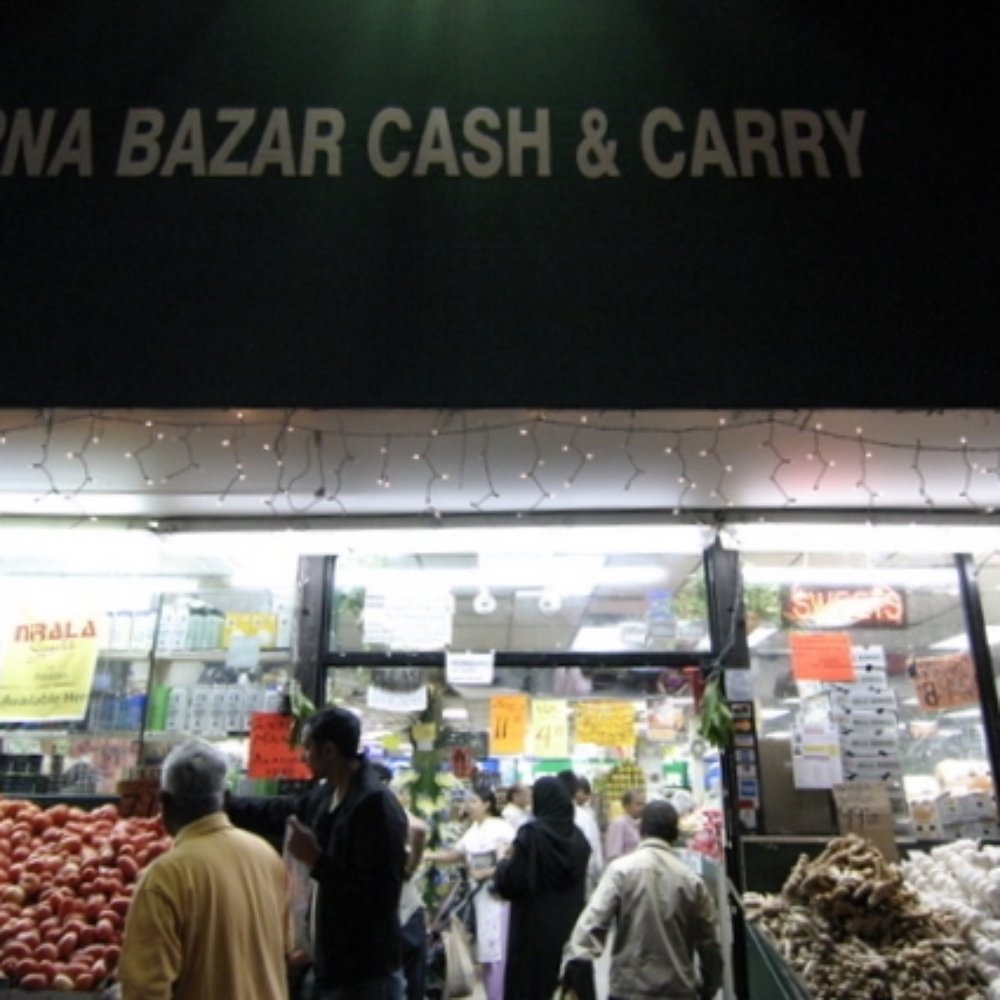 Apna Bazar Cash and Carry, exterior. Apna Bazar Cash and Carry, exterior.