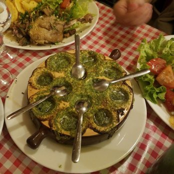 Chez Gladines - Basque Near Me - Paris, 75
