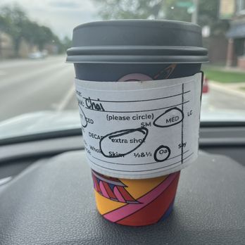 The Daly Bagel - Dirty Chai tea with oat milk - Bagels Near Me - Oak Park, Illinois The Daly Bagel - Dirty Chai tea with oat milk - Bagels Near Me - Oak Park, Illinois