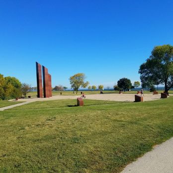 Veteran's Park - Parks Near Me - Milwaukee, Wisconsin