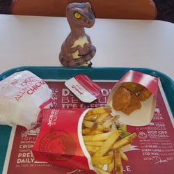 Wendy's - Bob the Raptor Says "You get all this prey for 4 paper rectangles."