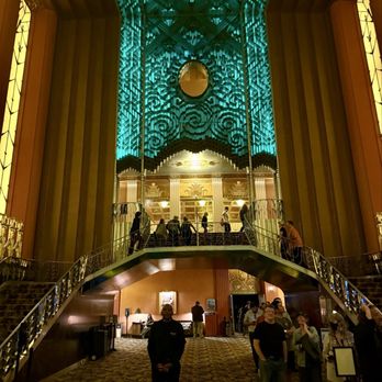 Paramount Theatre-Oakland - Entrance - Performing Arts Near Me - Oakland, California Paramount Theatre-Oakland - Entrance - Performing Arts Near Me - Oakland, California