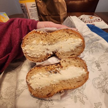 Howdy Bagel - Everything bagel toasted with plain cream cheese - Bagels Near Me - Tacoma, Washington