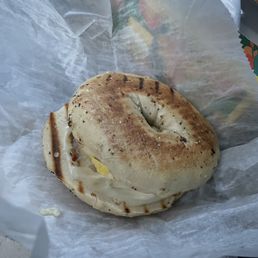 Breakfast bagel sandwich Breakfast bagel sandwich