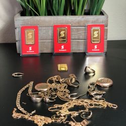 Cash for Gold - WOW! A deal we made with a customer who left very happy with lots of cash!!