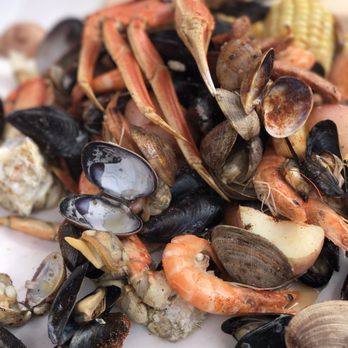 The Crab Pot - The Westport (Seafeast) - Seafood Near Me - Seattle, Washington