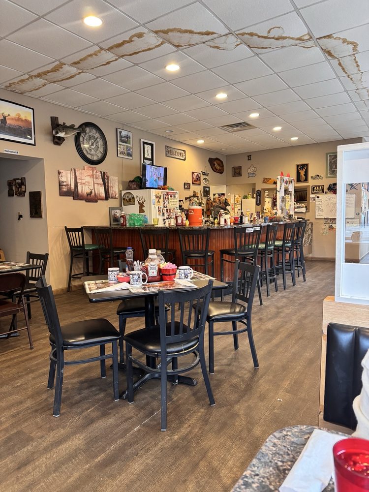 Creekside Diner Logo