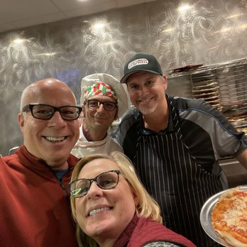 Giro Pizza - Pizza Near Me - El Segundo, California Giro Pizza - Pizza Near Me - El Segundo, California