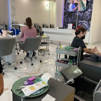 Prime Nail Bar - Beautiful facility, and spaced out nicely. - Nail Salons Near Me - Round Rock, Texas