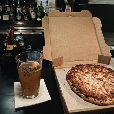 Vic's Kangaroo Cafe by null