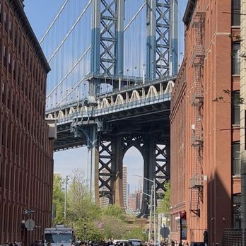 Manhattan Bridge - DUMBO - Landmarks & Historical Buildings Near Me Manhattan Bridge - DUMBO - Landmarks & Historical Buildings Near Me