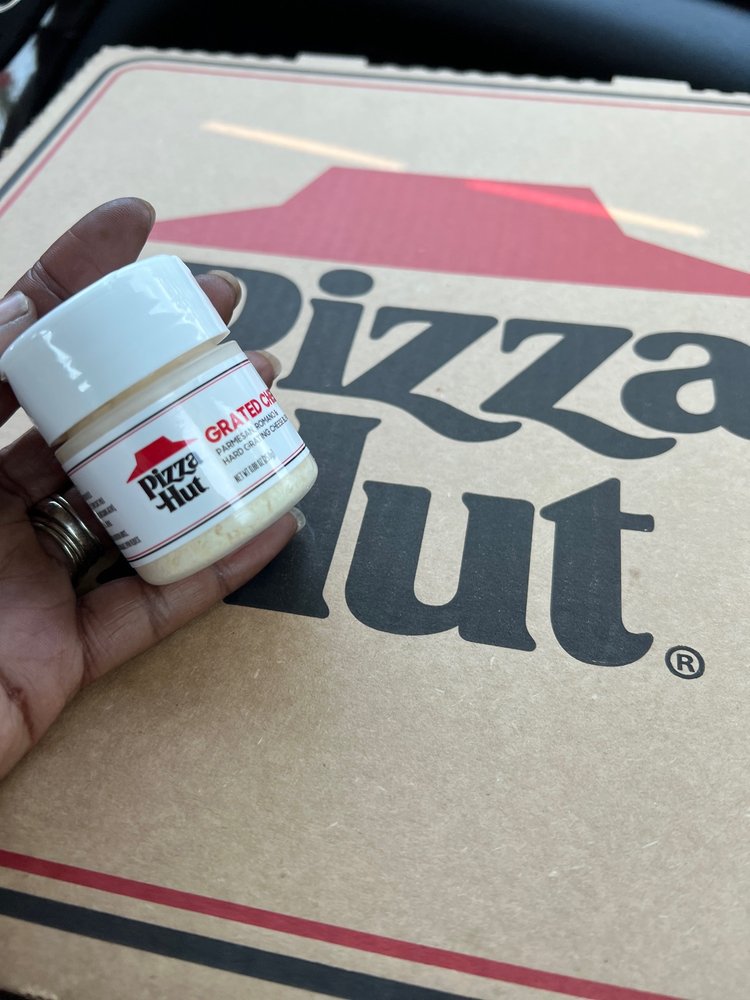 PIZZA HUT Updated August 2024 29 Reviews 102 N Bradford Ln