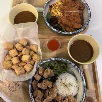 37.2 Degree Cafe & Curry - Pepper Fried Tofu Curry Popcorn Curry Fried Chicken Cutlet - Japanese Curry Near Me - West Covina, California