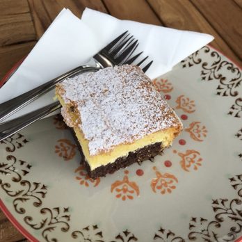 Máma Bond - Breakfast & Brunch Near Me - Prague, Puerto Rico Máma Bond - Breakfast & Brunch Near Me - Prague, Puerto Rico
