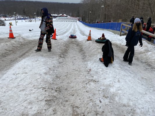 Campgaw Mountain Ski Area by null