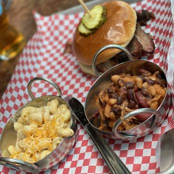 Busey Brews - Smokin sandwich (Mac and cheese side, beans side) - Brewpubs Near Me - Nederland, Colorado Busey Brews - Smokin sandwich (Mac and cheese side, beans side) - Brewpubs Near Me - Nederland, Colorado
