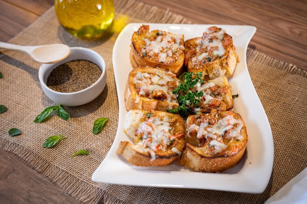Little Rome Restaurant & Pizza by null