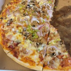Gusano's Pizza - The Deluxe. Great pizza.