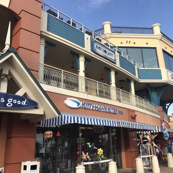Harbor Walk Village - Lots of shops and activities - Shopping Centers Near Me - Destin, Florida Harbor Walk Village - Lots of shops and activities - Shopping Centers Near Me - Destin, Florida