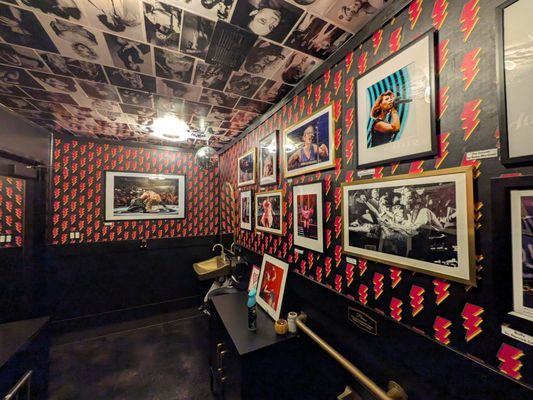 Fan Girl Cafe by null