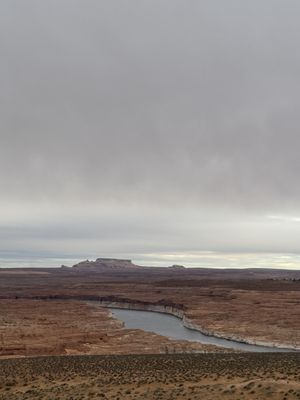 Wahweap Overlook by null