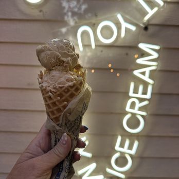 Jeni's Splended Ice Cream - Ice Cream & Frozen Yogurt Near Me - Athens, Georgia Jeni's Splended Ice Cream - Ice Cream & Frozen Yogurt Near Me - Athens, Georgia