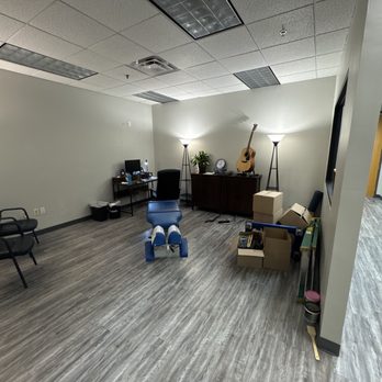 Phoenix Mountain Chiropractic Life Center - Adjusting room - Chiropractors Near Me - Goodyear, Arizona Phoenix Mountain Chiropractic Life Center - Adjusting room - Chiropractors Near Me - Goodyear, Arizona