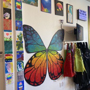 The Stained Canvas - Cute artwork and aprons - Art Classes Near Me - Tracy, California The Stained Canvas - Cute artwork and aprons - Art Classes Near Me - Tracy, California