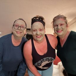 Clay mask for a girls night !