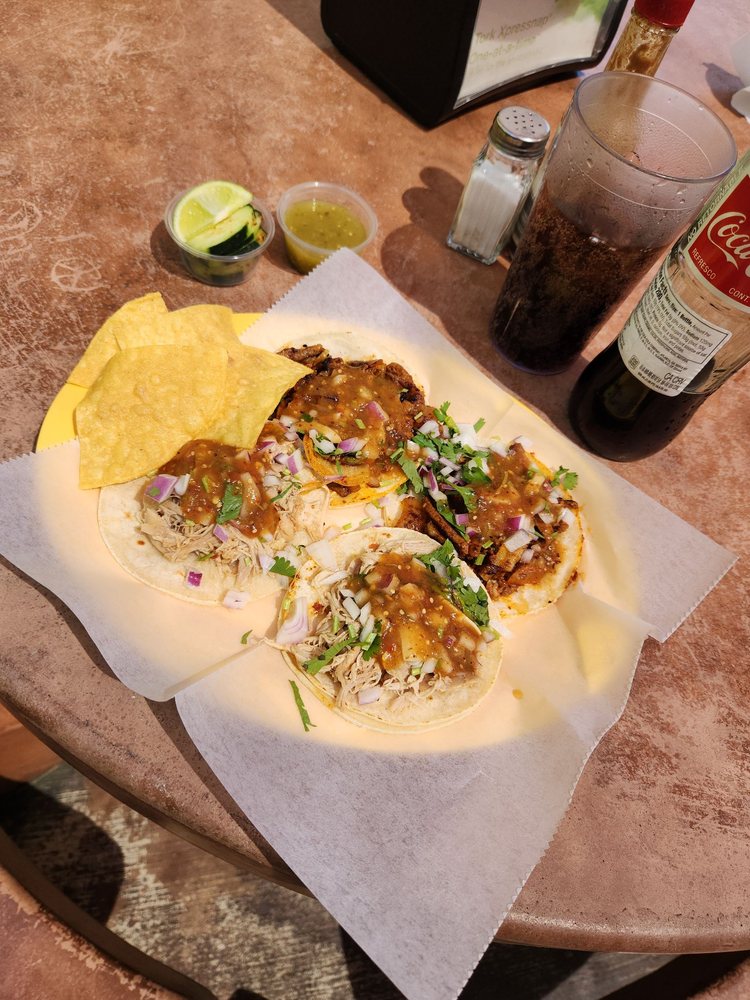 Los Caporales Taqueria — Mexican restaurant in Martinez