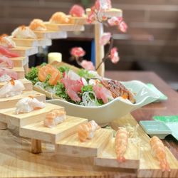 Kiku Sushi & Grill - Food