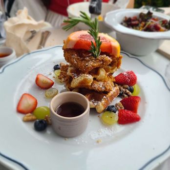 Sweet Maple - Chicken Croffle - Breakfast & Brunch Near Me - Cupertino, California Sweet Maple - Chicken Croffle - Breakfast & Brunch Near Me - Cupertino, California